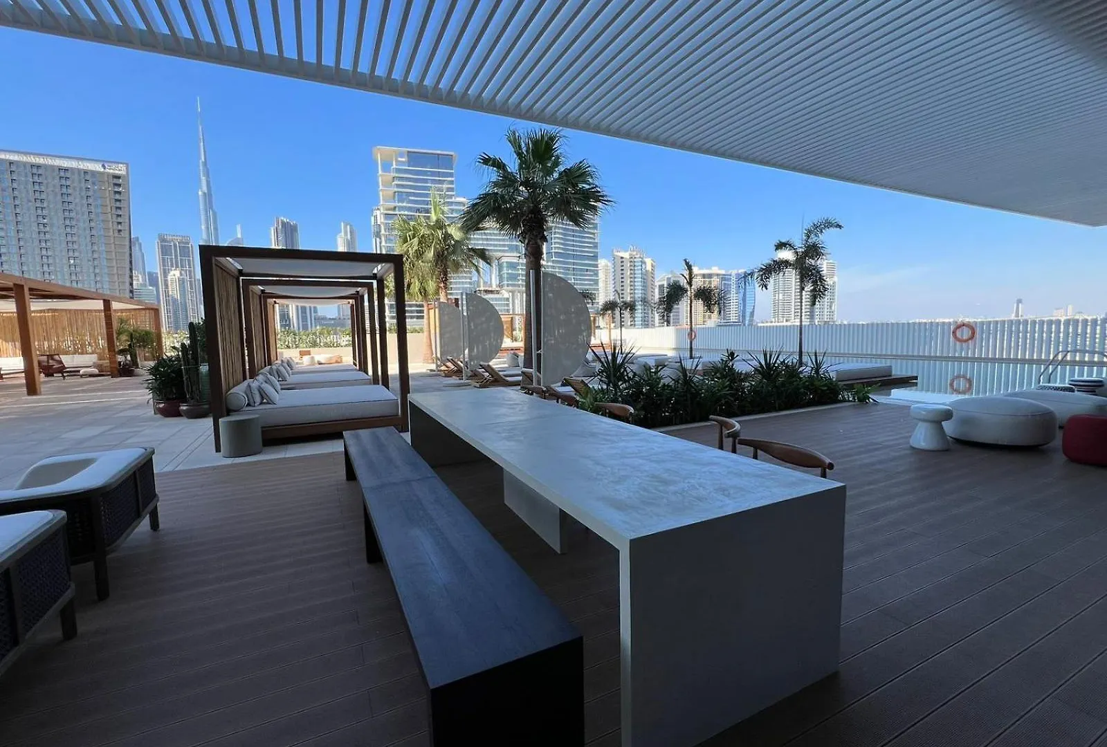 Upside Living Downtown Business & Leisure Apartment Dubai