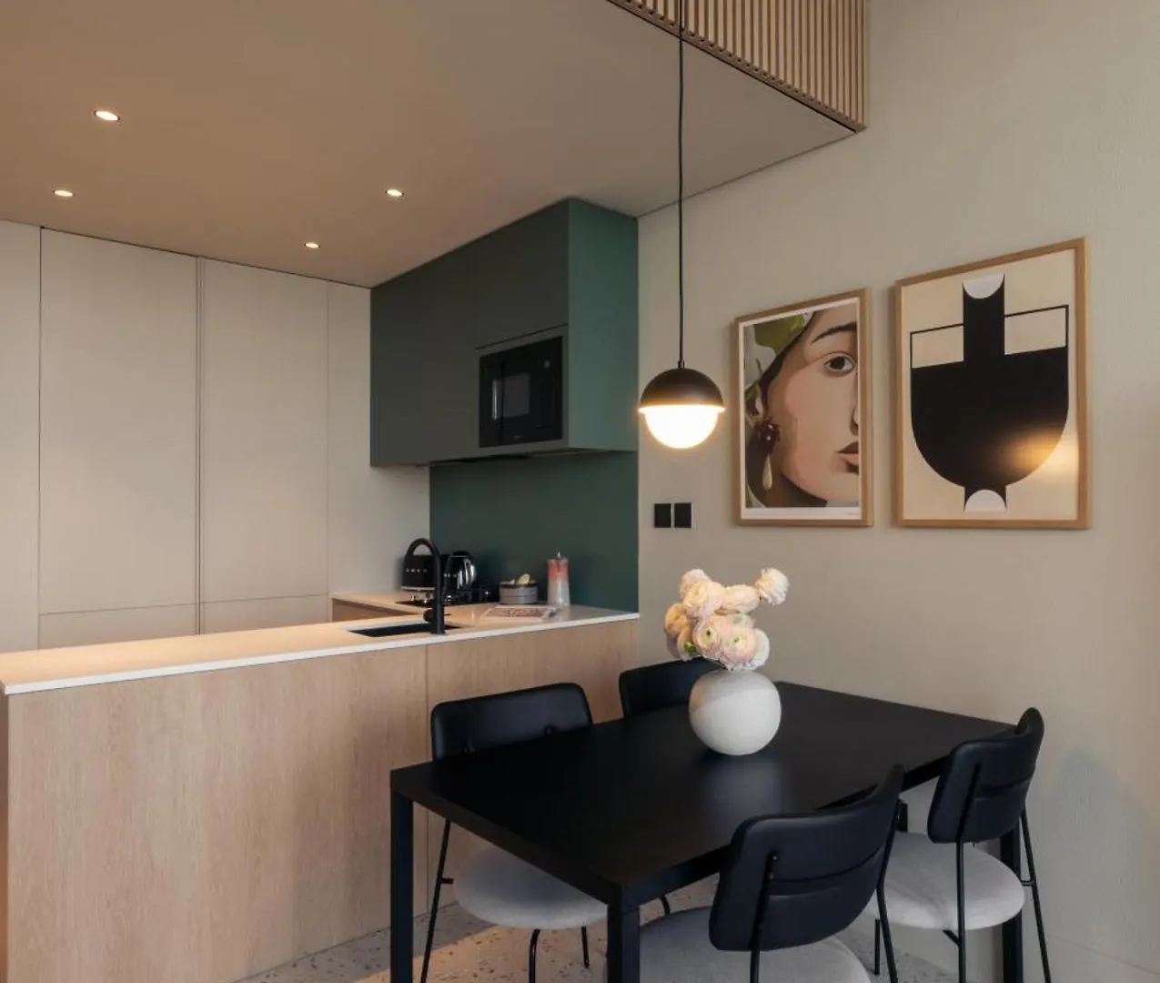 Upside Living Downtown Business & Leisure Apartment Dubai